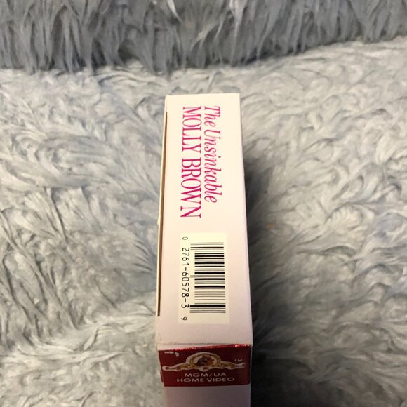 VHS Unsinkable Molly Brown Musical Debbie Reynolds Harve Presnell - Picture 4 of 6